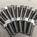 254smo uns s31254 en1.4547 bolter og muttere 1-1 / 2 ”-8unx180mm gjengestang